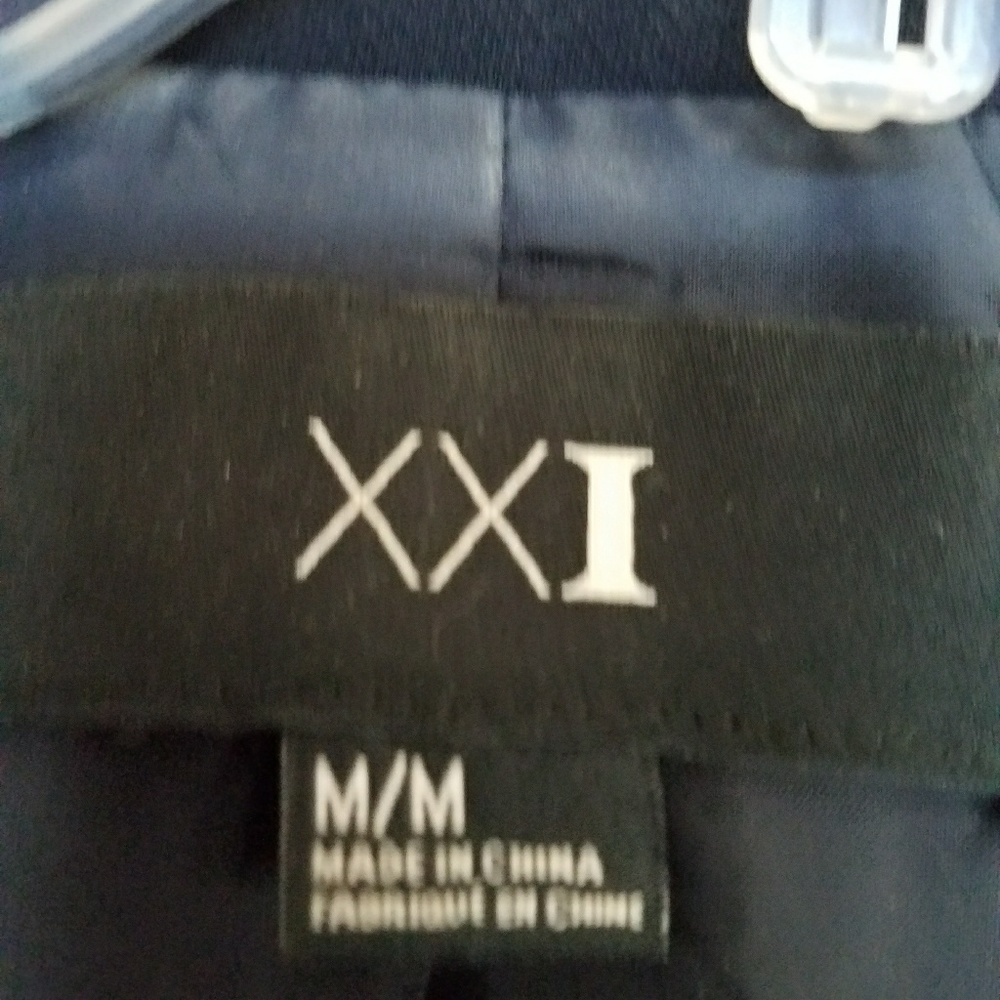 Forever 21 Cropped Navy Jacket - Picture 2 of 8